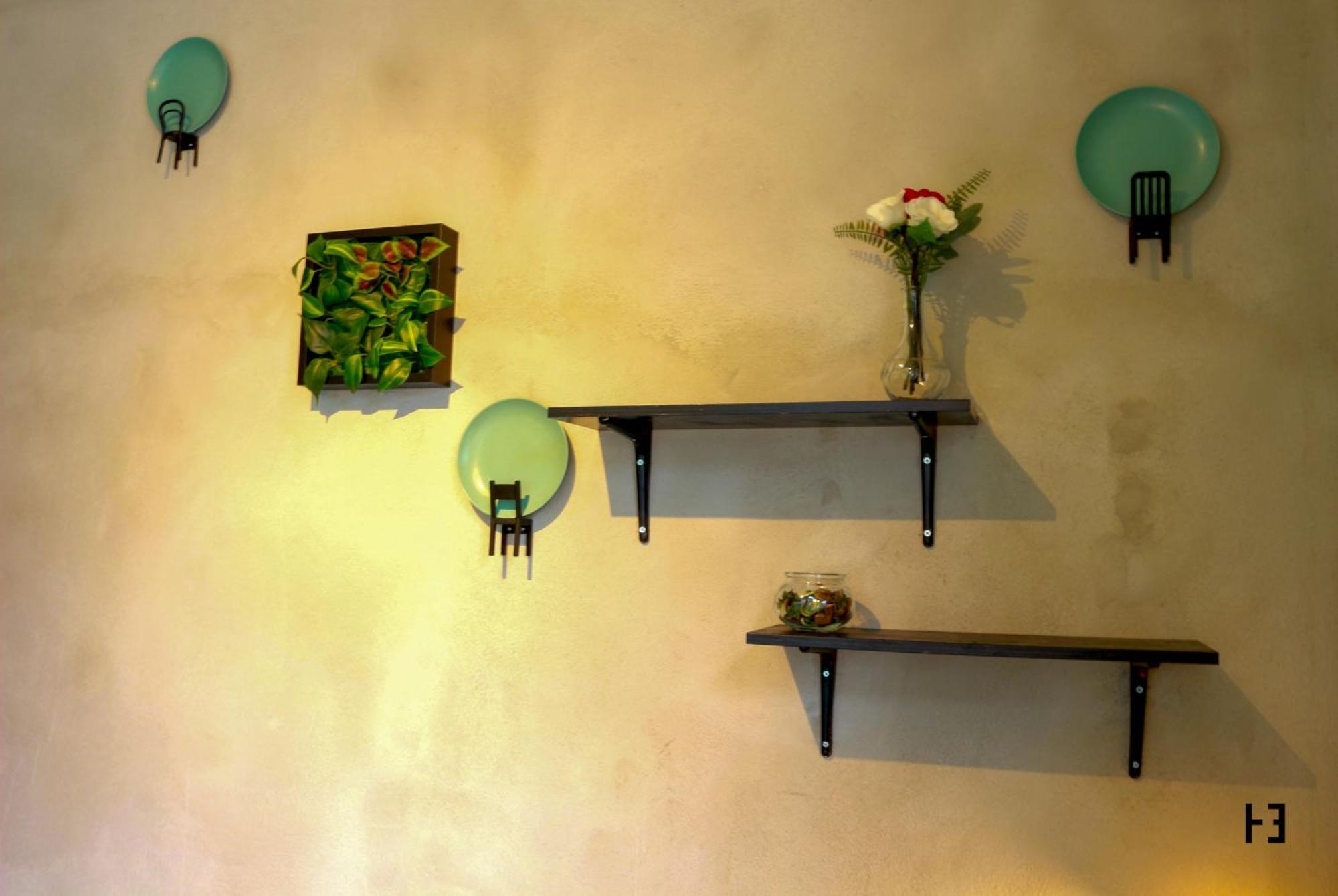 Habitacao Essencial - Away From *